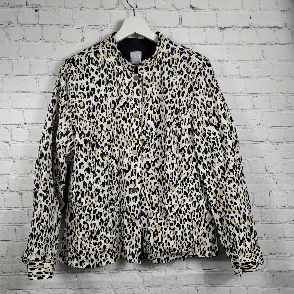Chico's Leopard Print Long Sleeve Gold Snap Down Jacket